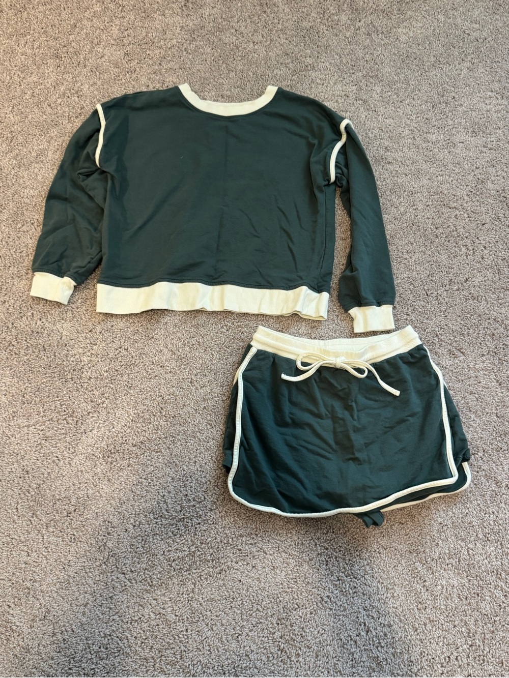 Zenana Outfitters Dark Green Lounge Set with Cream Trim